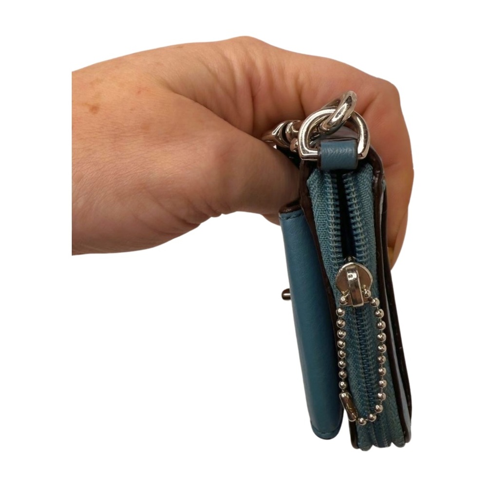 Coach Teal Blue Leather Turnlock Wristlet Wallet Zip Around ID Window - Picture 8 of 13